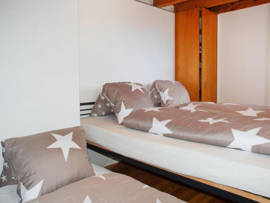 Chalet Pimpisnino by Interhome photo 4