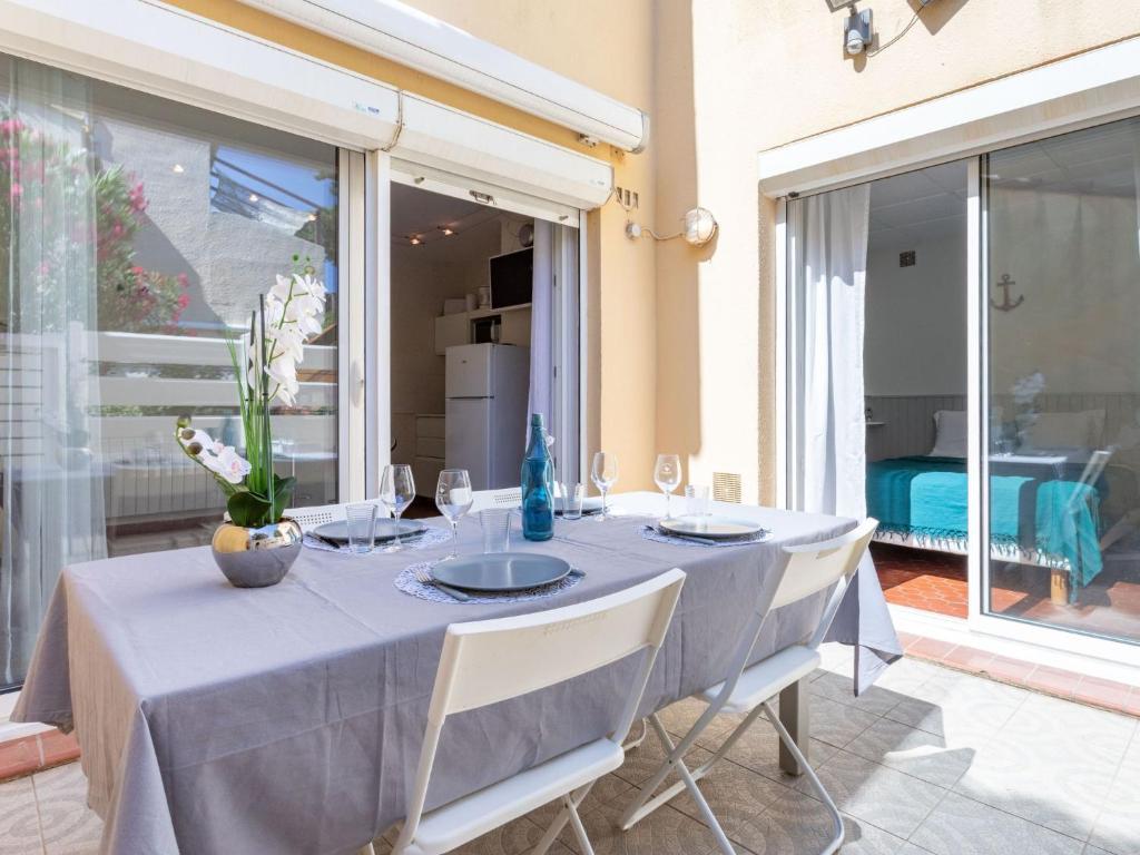 Apartment Les Cabestans 1-2-3-4 by Interhome photo 3