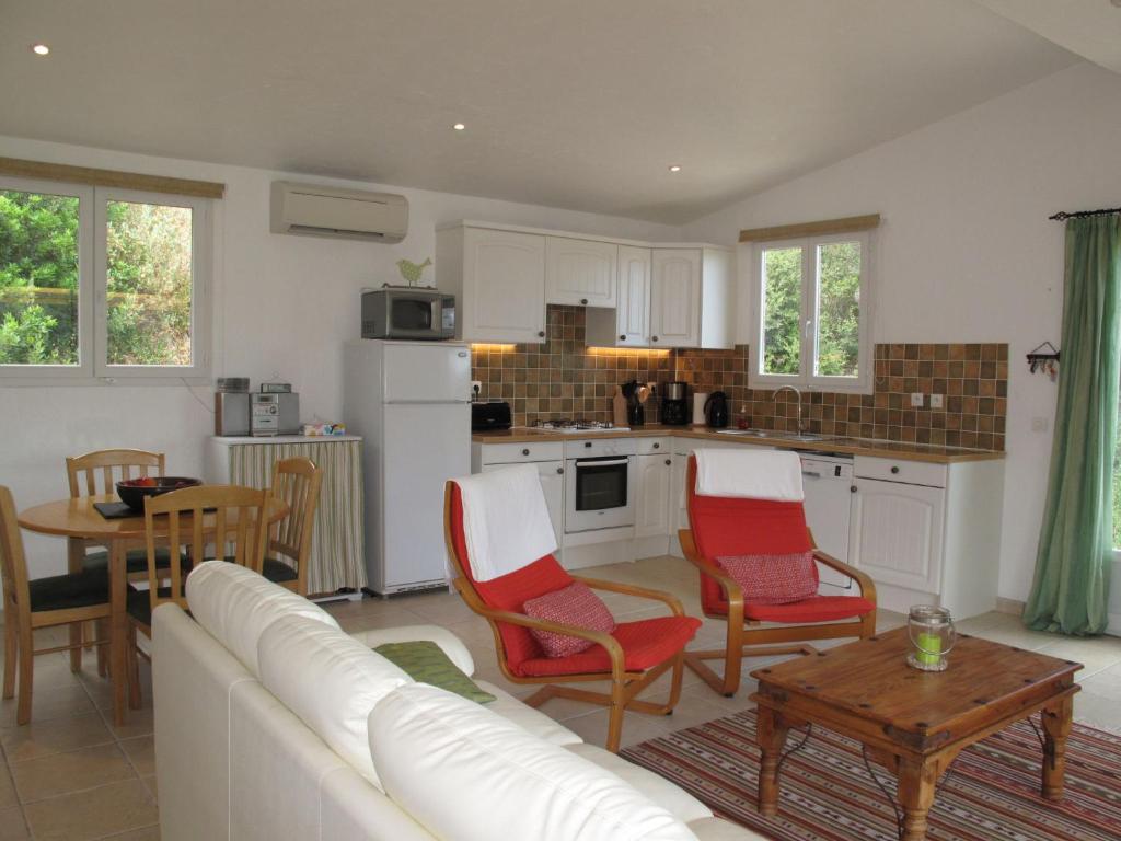 Holiday Home Marie-Julie by Interhome photo 3