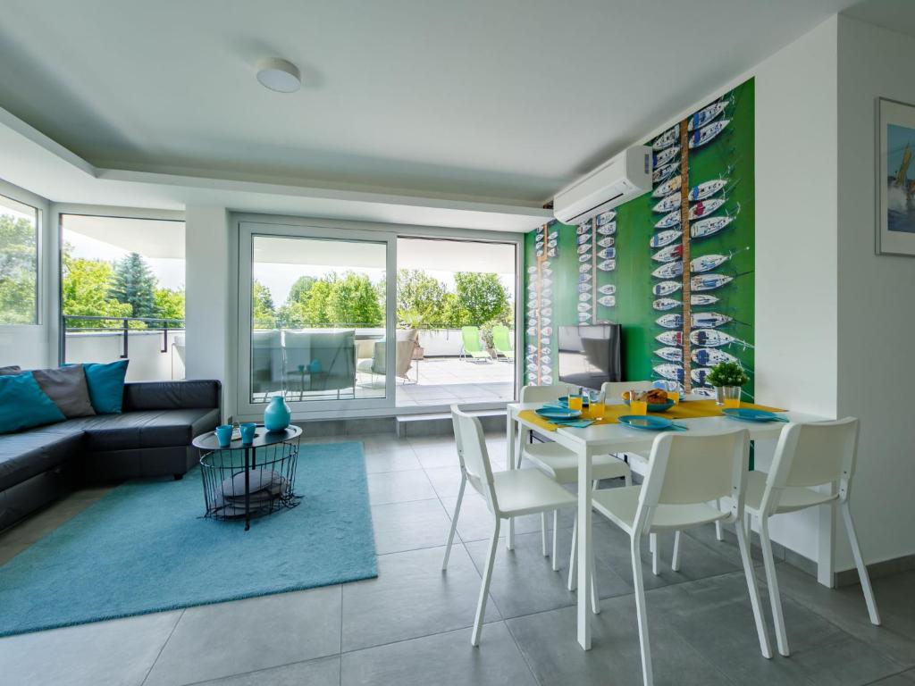 Apartment Kenese by Interhome photo 3