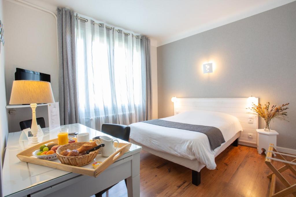 Logis Hotel L'Occitan photo 3
