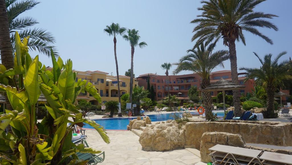 Limnaria Gardens Paphos, near beach photo 1
