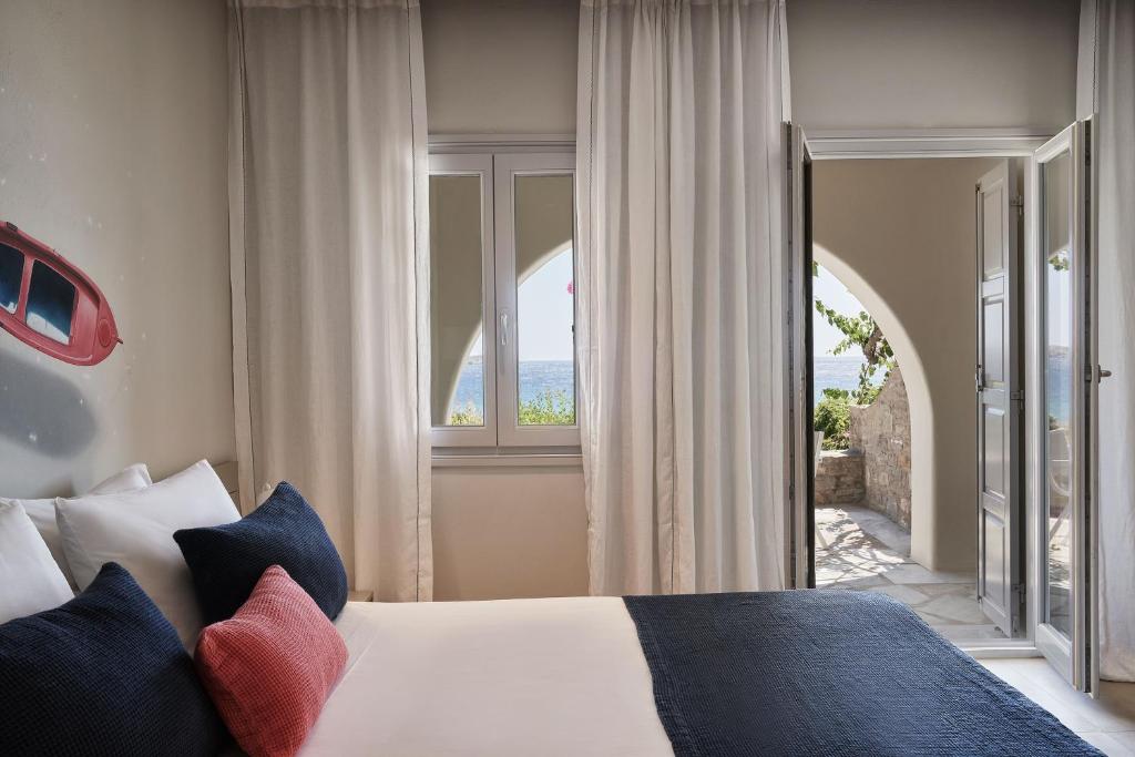 Poseidon of Paros Hotel & Spa photo 1