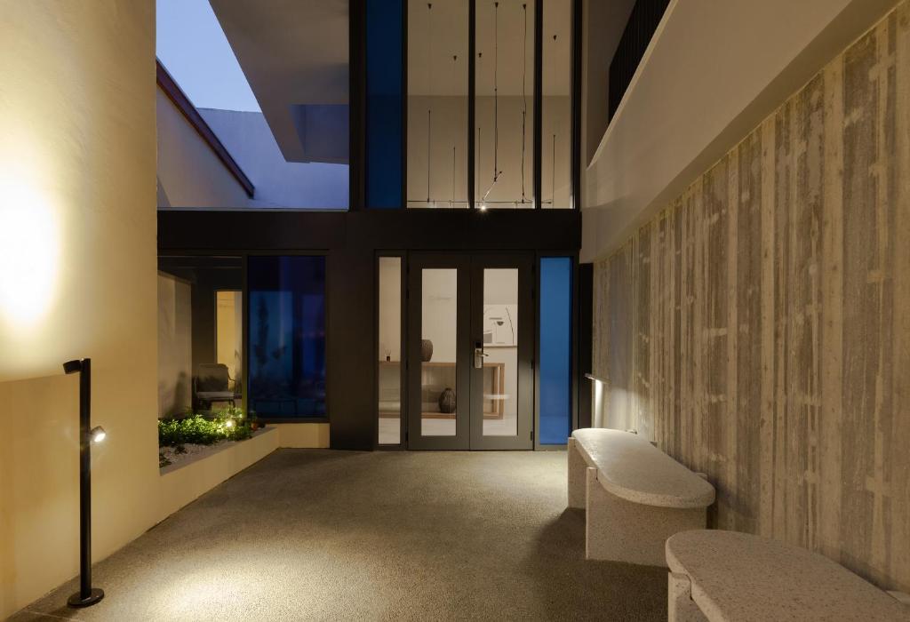Alinea Suites Limassol Center photo 2
