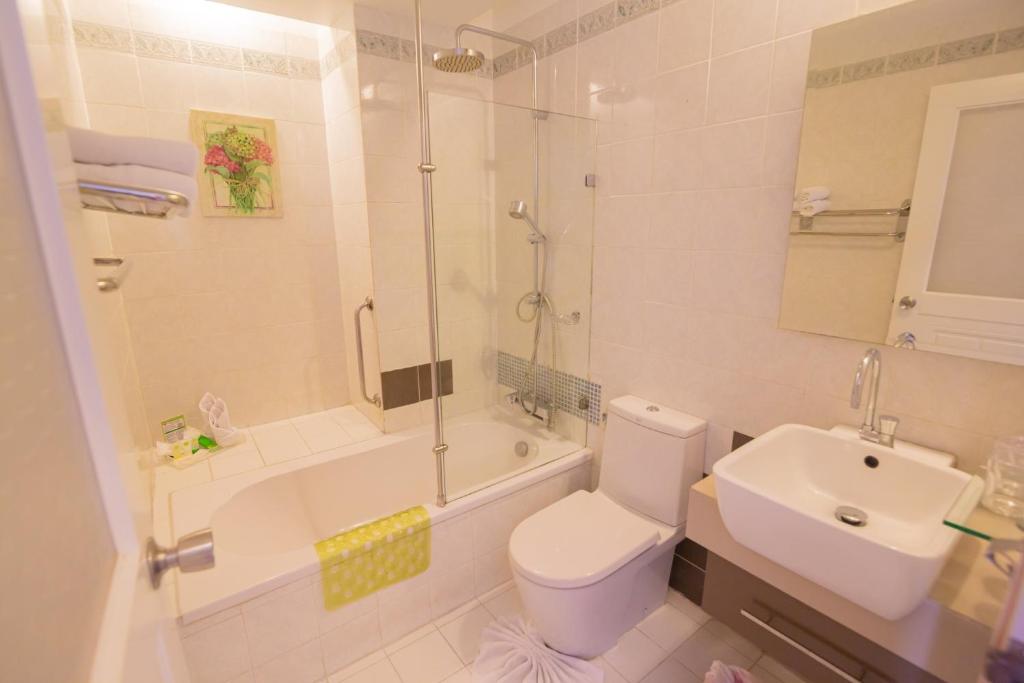 Двухместный (Номер Делюкс), C & N Hotel