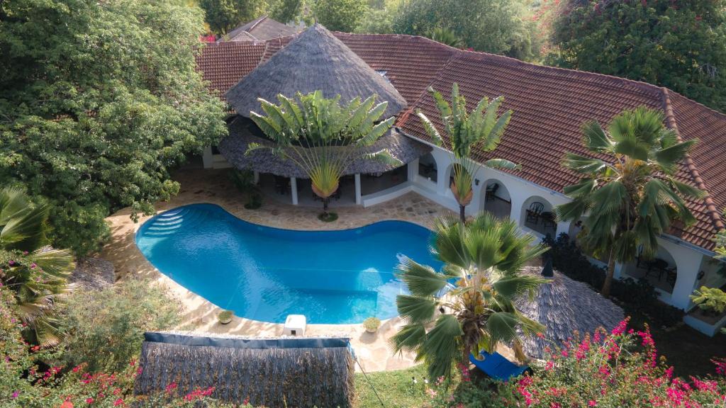 Zarafa House photo 2