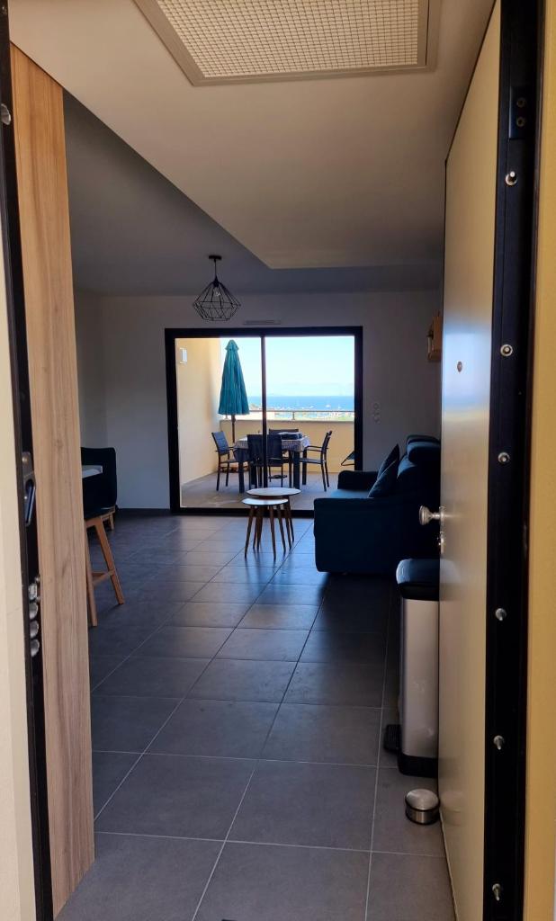 LoCorse - Superbe appartement T2 avec une belle vue mer photo 2