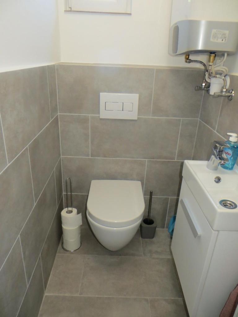 Éva Apartmanház 3 photo 3
