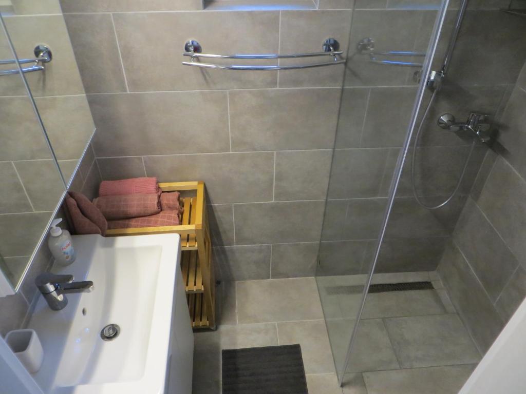 Éva Apartmanház 3 photo 4
