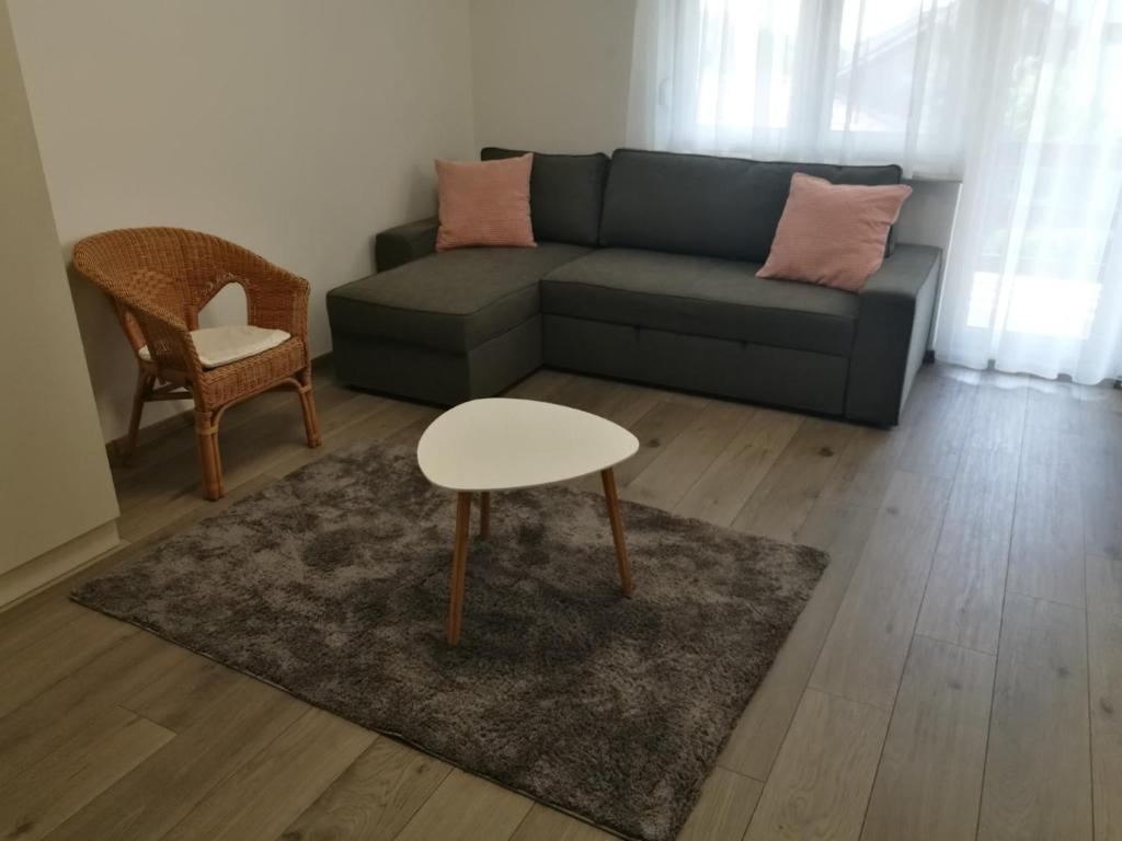 Éva Apartmanház 3 photo 1