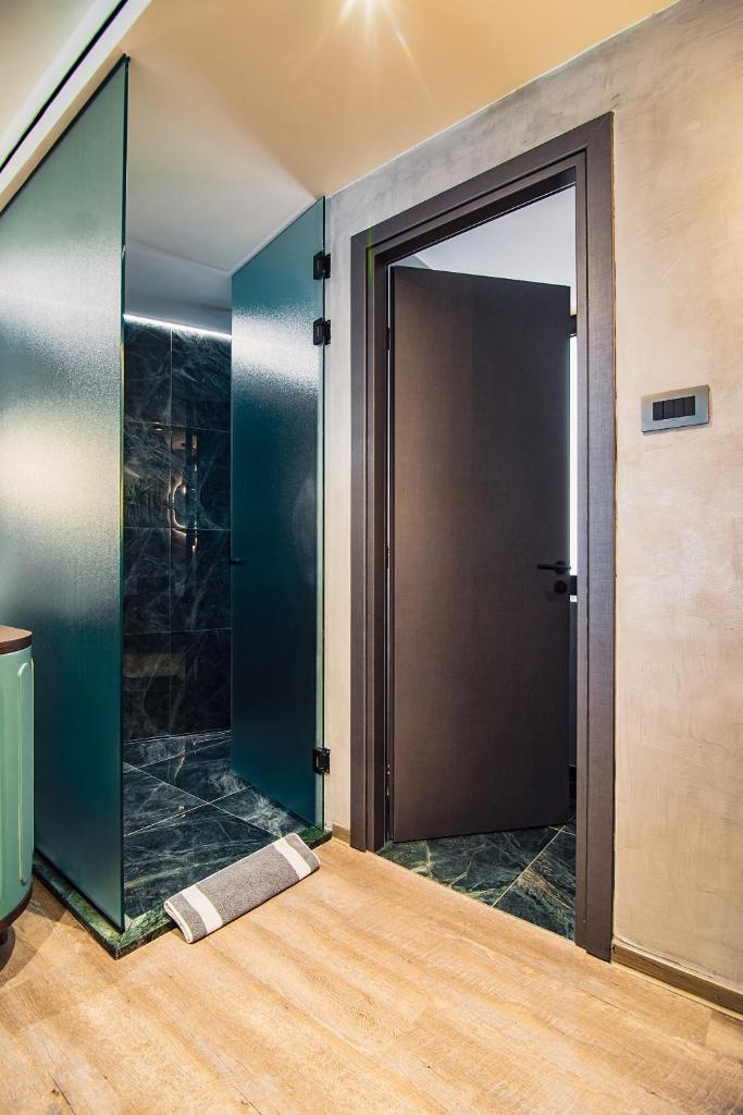 Сьюит (Urban Suite With Private Balcony), Project 3 Urban Chic Hotel