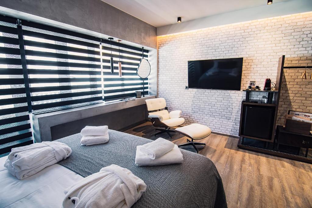 Сьюит (Bohemian Junior Suite), Project 3 Urban Chic Hotel