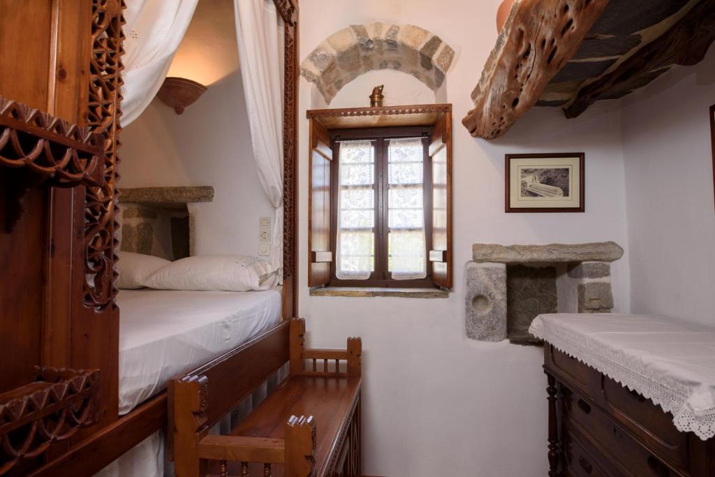 Itonia House photo 2