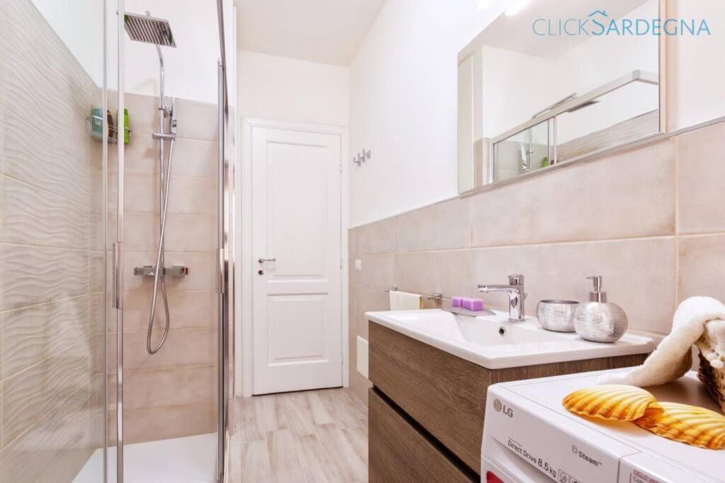 Lovely Apartment next to the beach with Air Conditioning and wifi photo 3