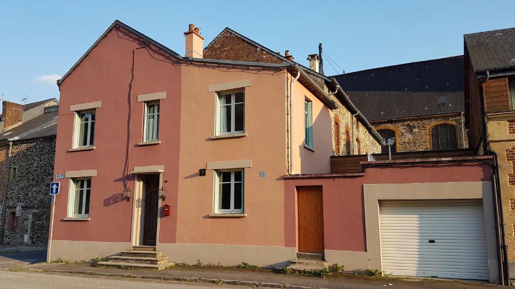 LES QUAIS DE MEUSE photo 2