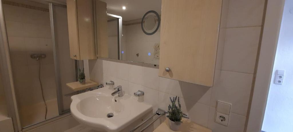 Ferienwohnung-Panoramablick-Küssaberg photo 1