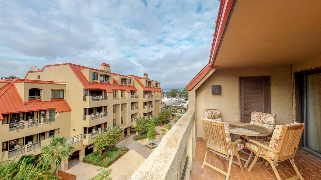 7162 Harbourside II image