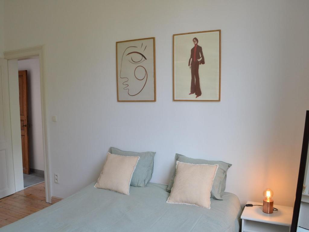Holiday home in Oosteeklo near the Meetjeslands area photo 4