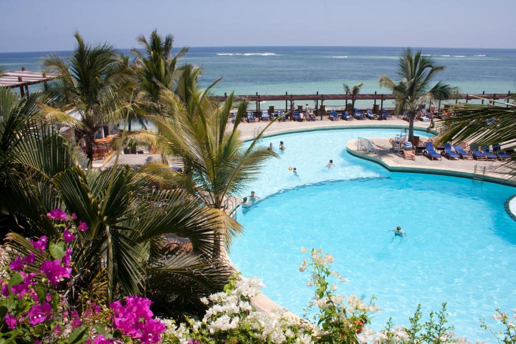 Leopard Beach Resort & Spa - Tap to explore photos