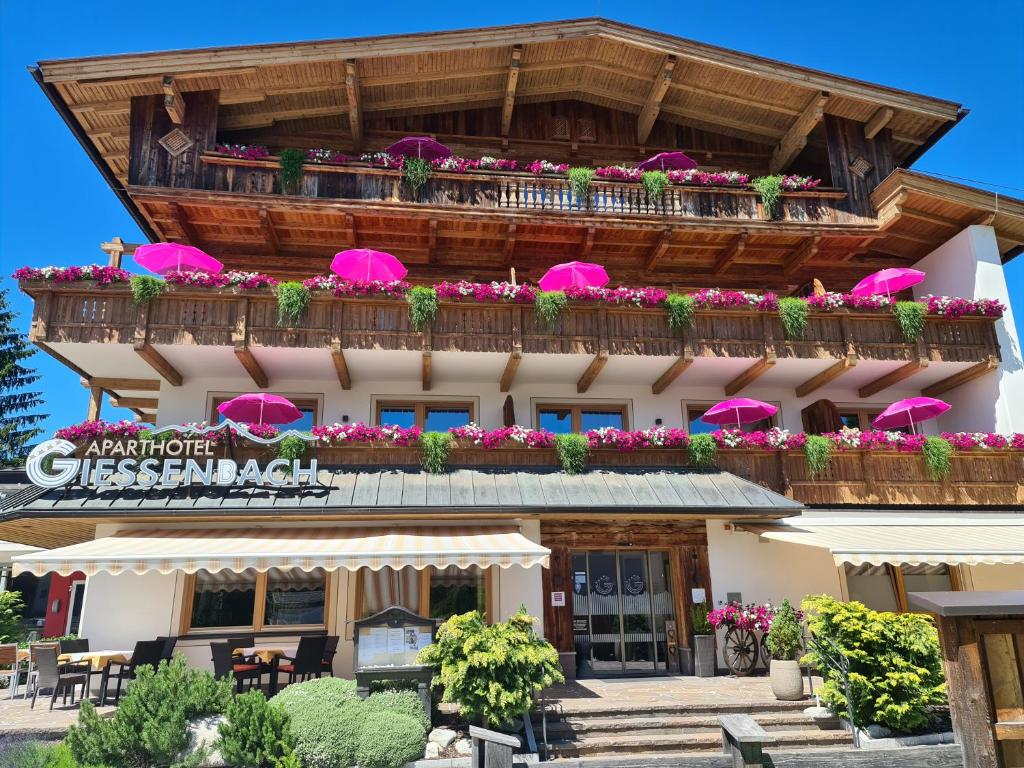 Hotel Giessenbach photo 2