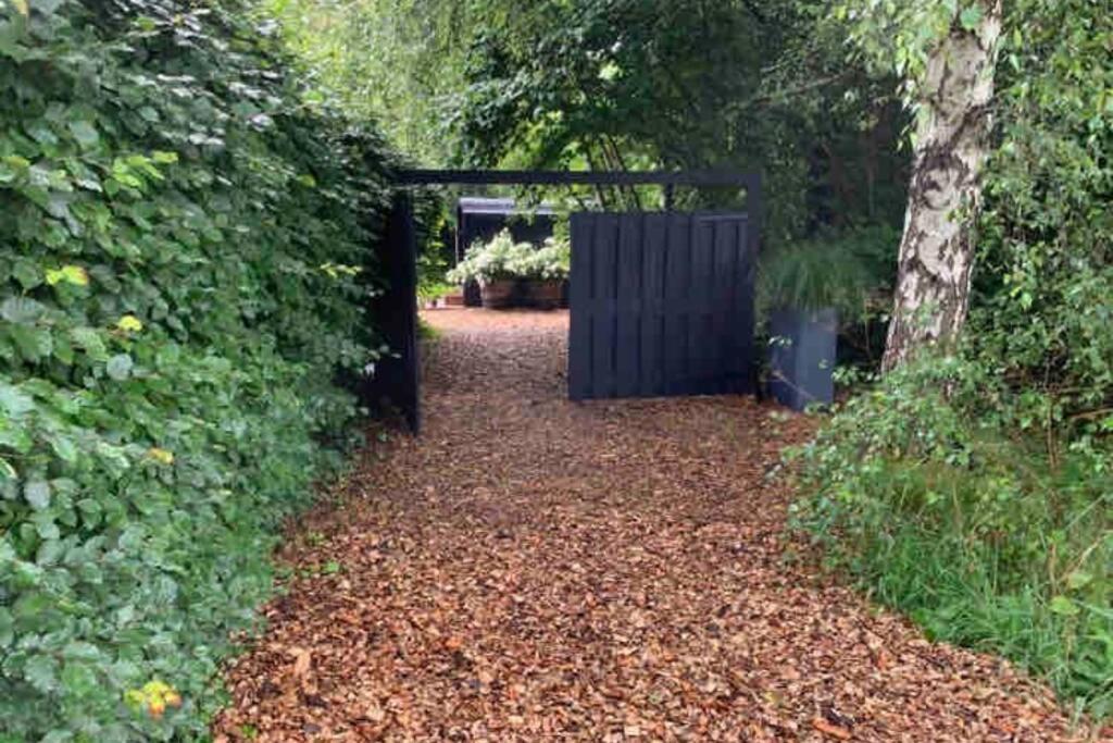 Little Escape No 2 photo 2