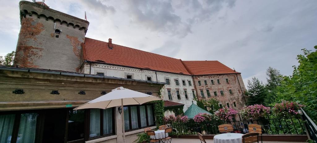 Zamek Otmuchów photo 3