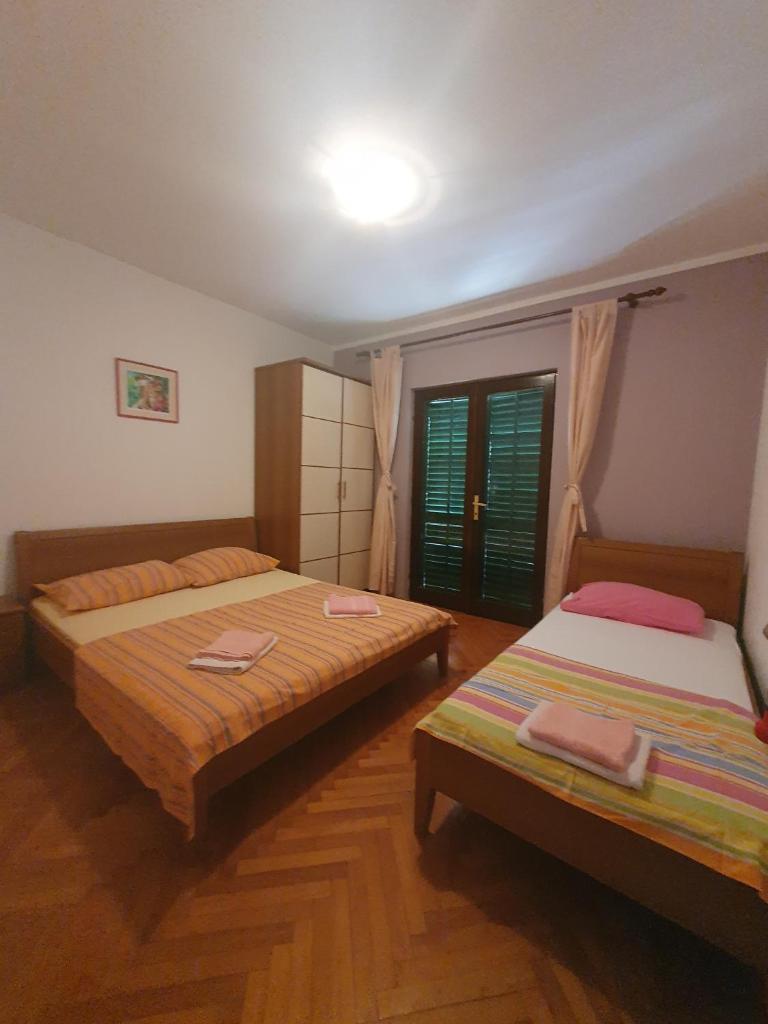 Apartments Karlo photo 3