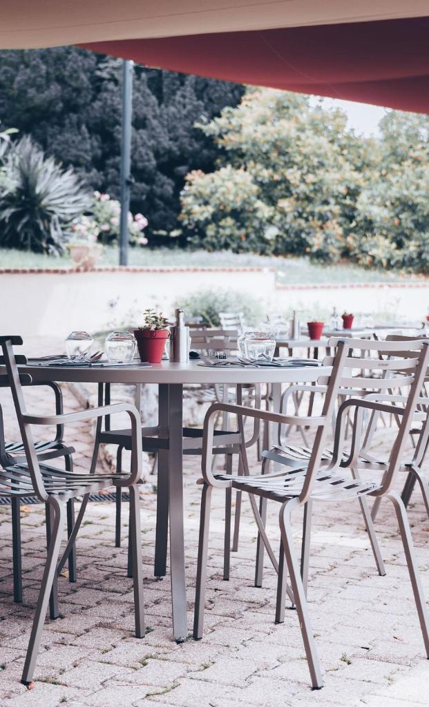 Hotel Restaurant La Musardiere photo 2