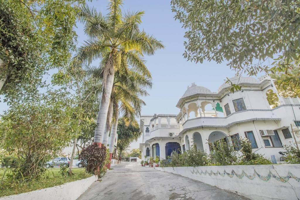 Devendragarh Palace - Luxury Paying Guest House photo 1