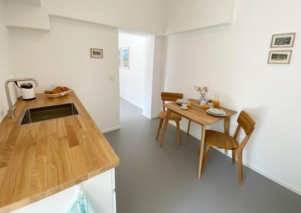 Stilvolles Apartment mit Bergblick-Hütte und Garten photo 3