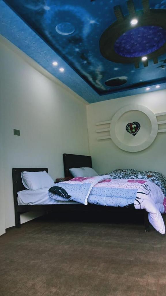 Hill Top Hotel, Kalam photo 1