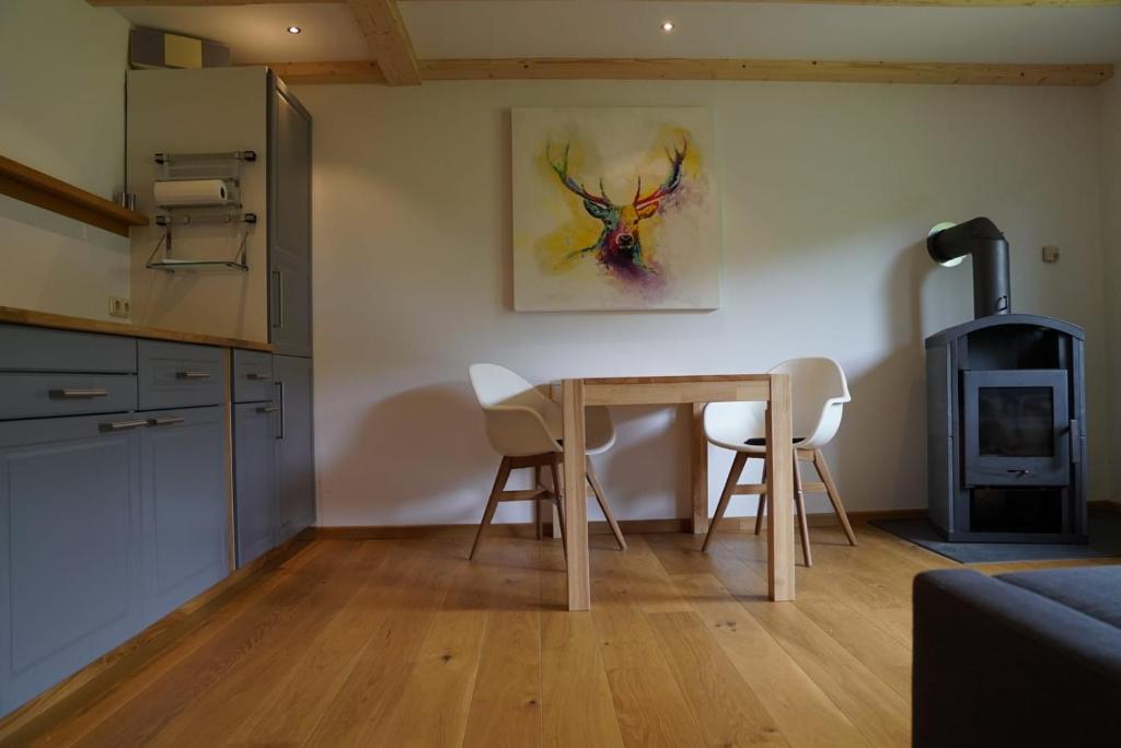 Ruhiges Ferienhaus am Waldrand mit Sauna und Kamin