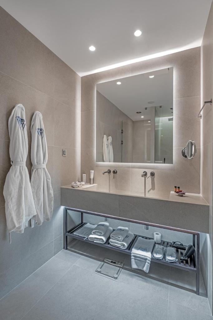 Сьюит (Полулюкс), Hellenic Vibes Smart Hotel