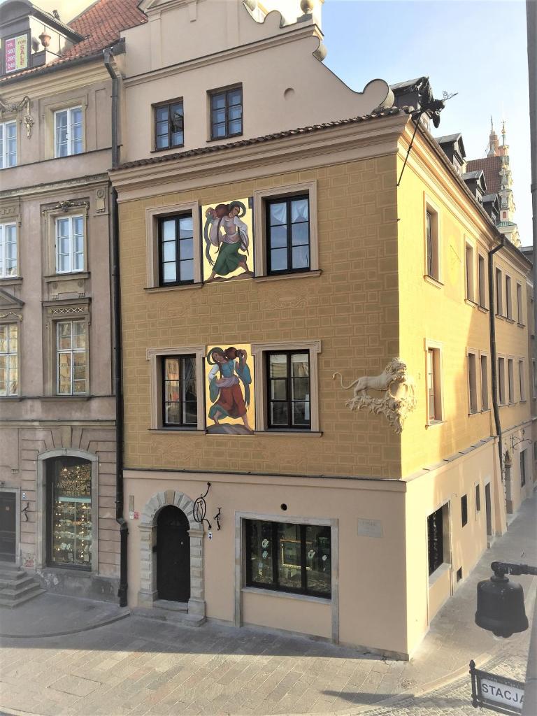 MONDRIAN Luxury Suites & Apartments Old Town photo 3