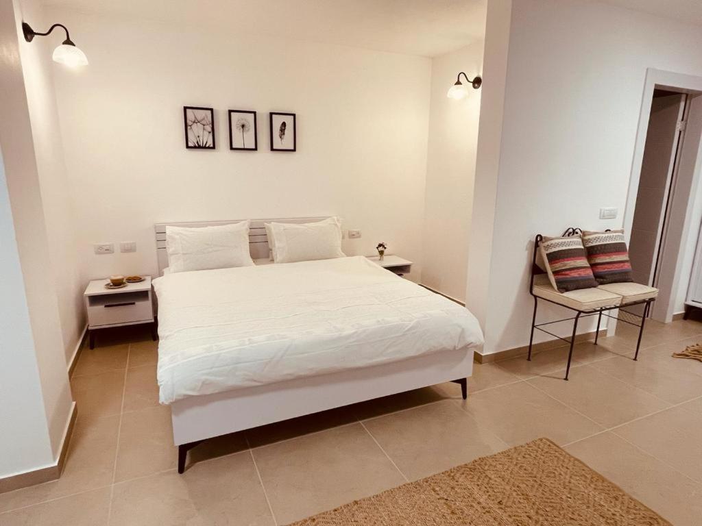 Accommodation at Miss Daisy - להתארח אצל מיס דייזי photo 1