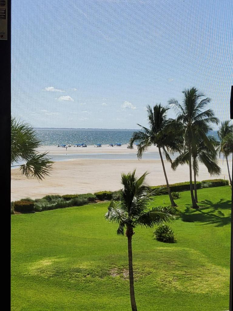 FMB White Sands Retreat! photo 1