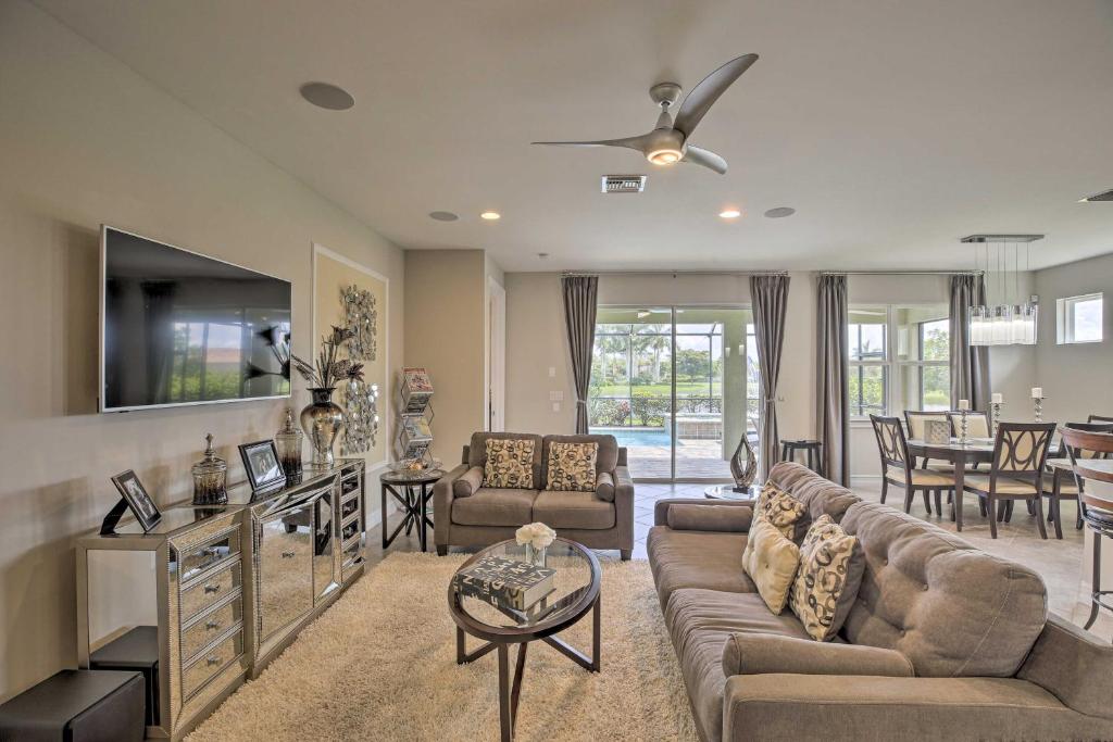 Sunny Ft Myers Abode with Community Amenities! photo 4