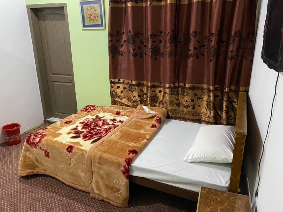 Golden Bite Hotel and Restaurant photo 2
