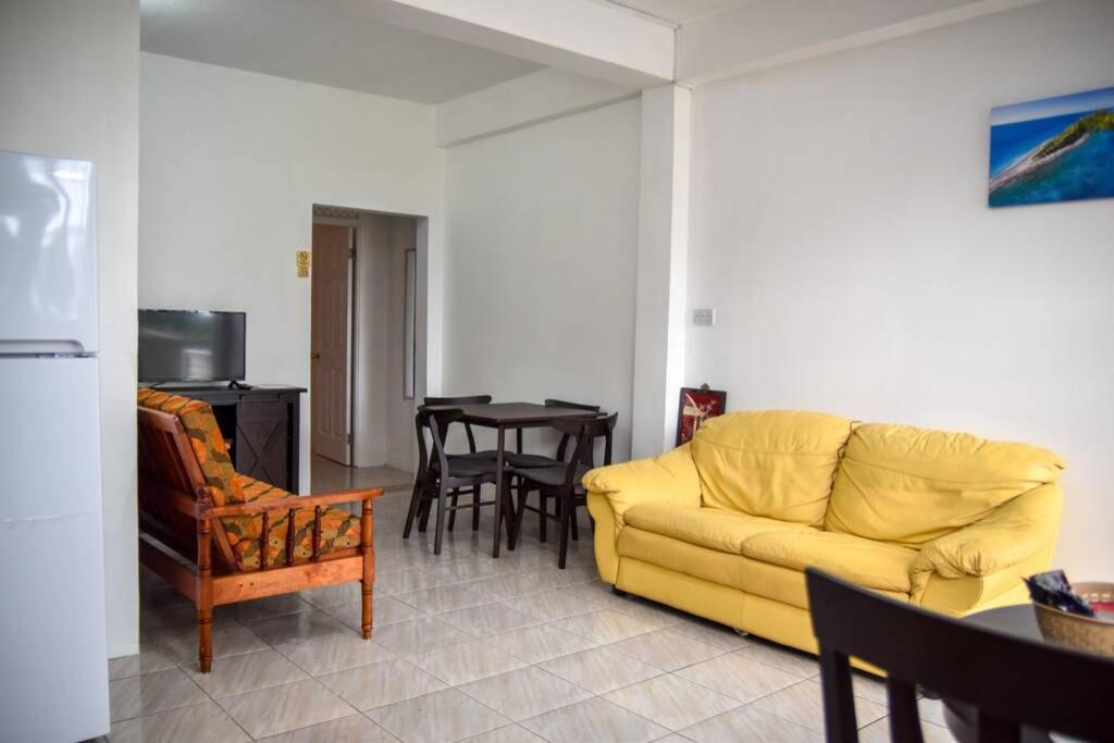 Large Comfortable Apartment #4 in Roseau by The Green Castle