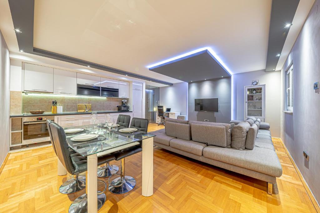 Апартаменты (Апартаменты Делюкс), Apartments Danigo