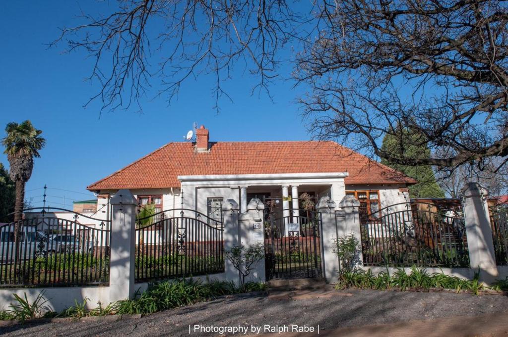 Oregon Place Guest House photo 3