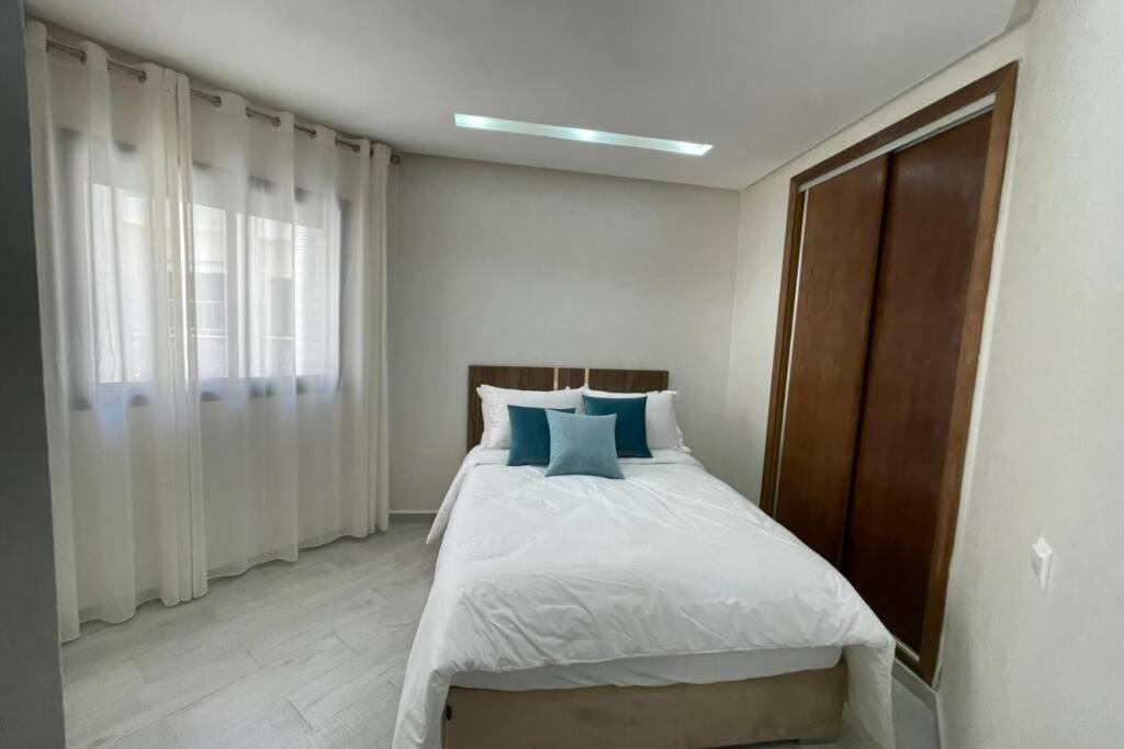 Superbe appartement en front de mer haut standing photo 1
