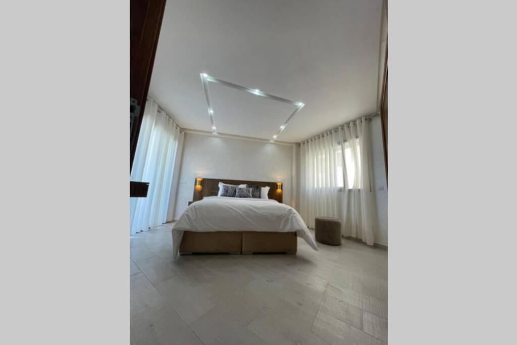 Superbe appartement en front de mer haut standing photo 4