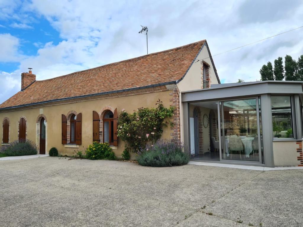 Maison de vacances Daumeray photo 2