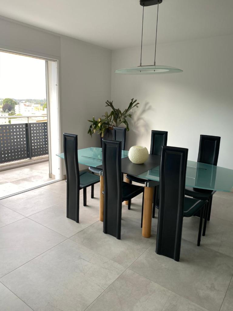 Modern Living photo 4