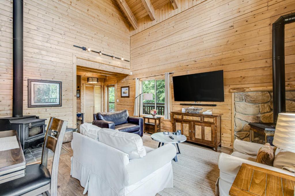 Log Cabin Luxury photo 1