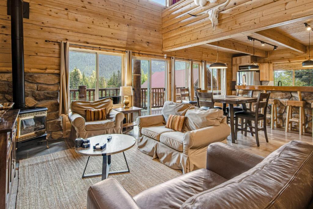 Log Cabin Luxury photo 3