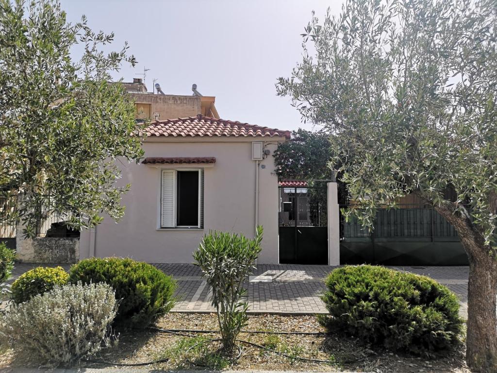 Leonidas II Traditional House in Sparta photo 1