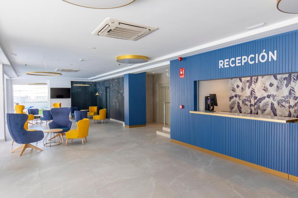 Aparthotel BCL Levante Beach photo 3