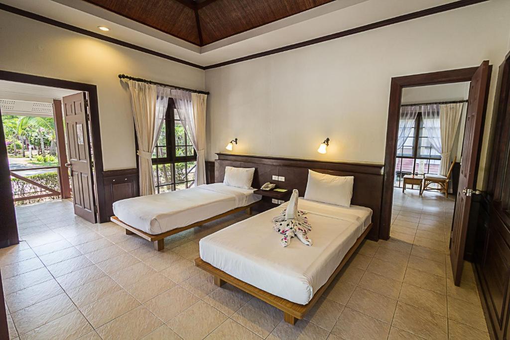 Двухместный (Улучшенное бунгало), Курортный отель Coco Palm Beach Resort